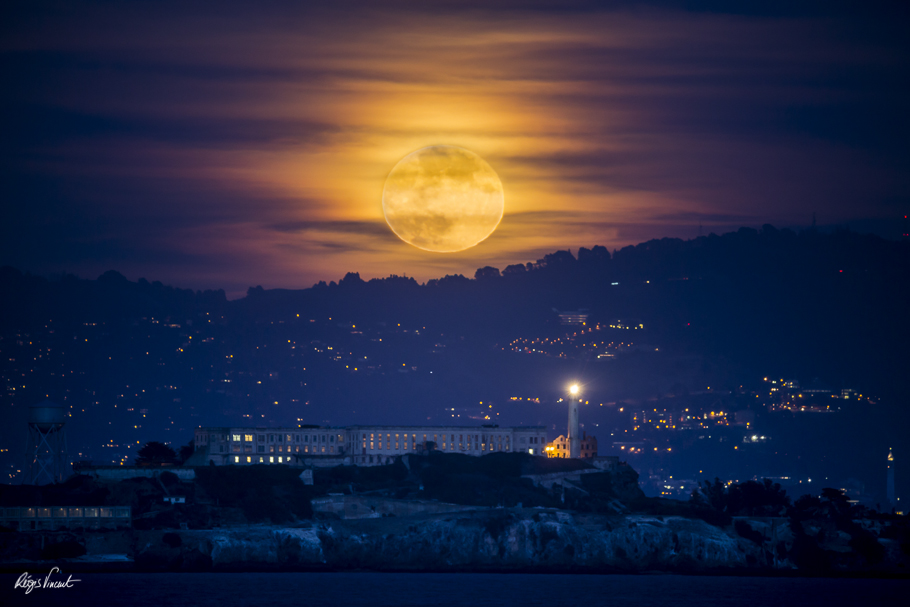 The November full moon in San Francisco RV10289 Edit