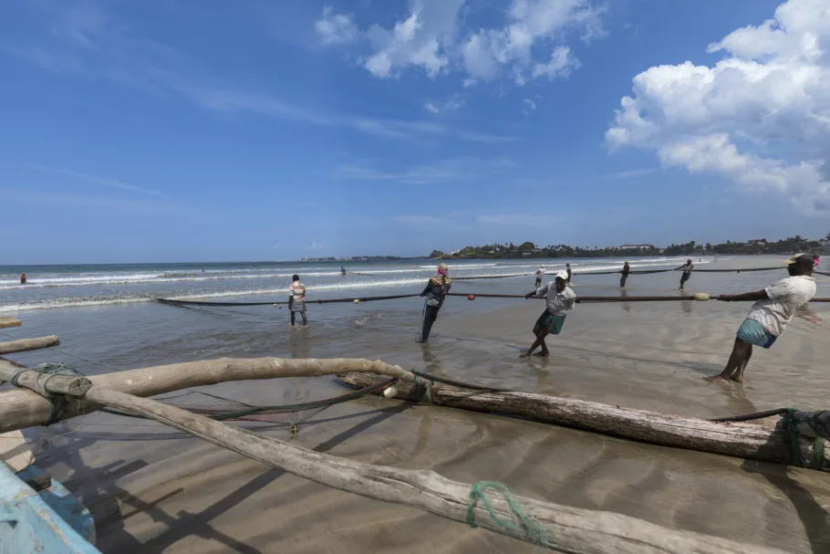 Sri Lanka: Stilt Fishermen, the Madu River & Galle (Part 4) v177209